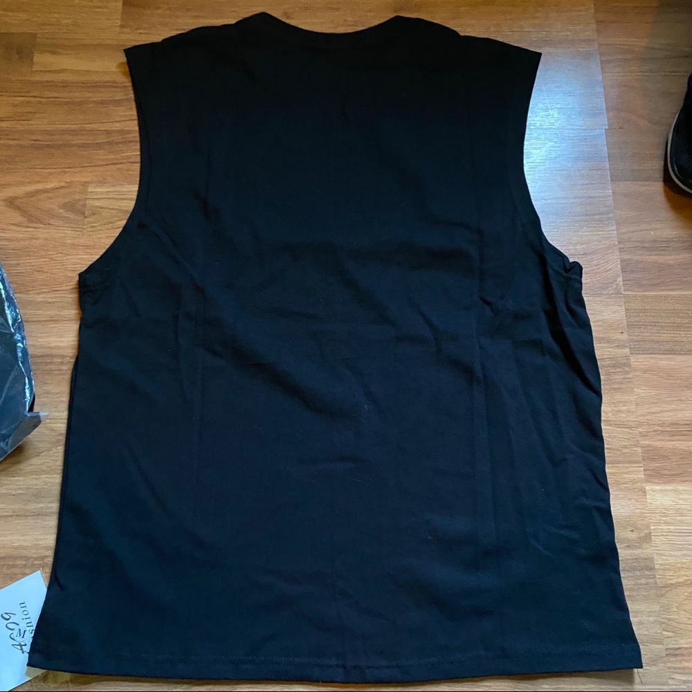 Distressed Muscle Tank - Picture 3 of 4